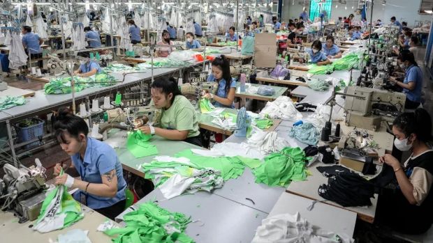 越南美國“達(dá)成協(xié)議”，服裝行業(yè)是否捅了中國一刀？